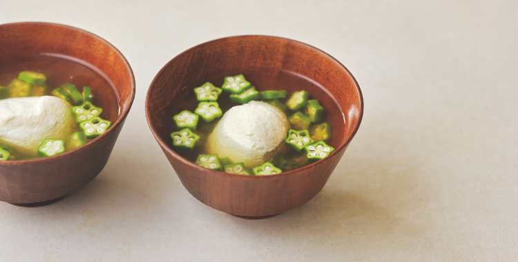 すくい豆腐とオクラのすまし汁